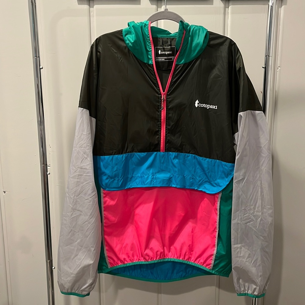 Cotopaxi windbreaker
